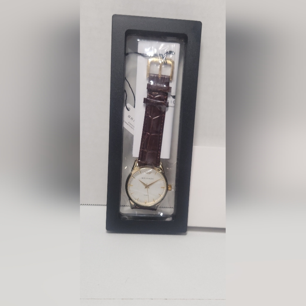 BRIGADA Men's Quartz Dress Watch Gold Tone White Dial Brown Leather Strap NIB...